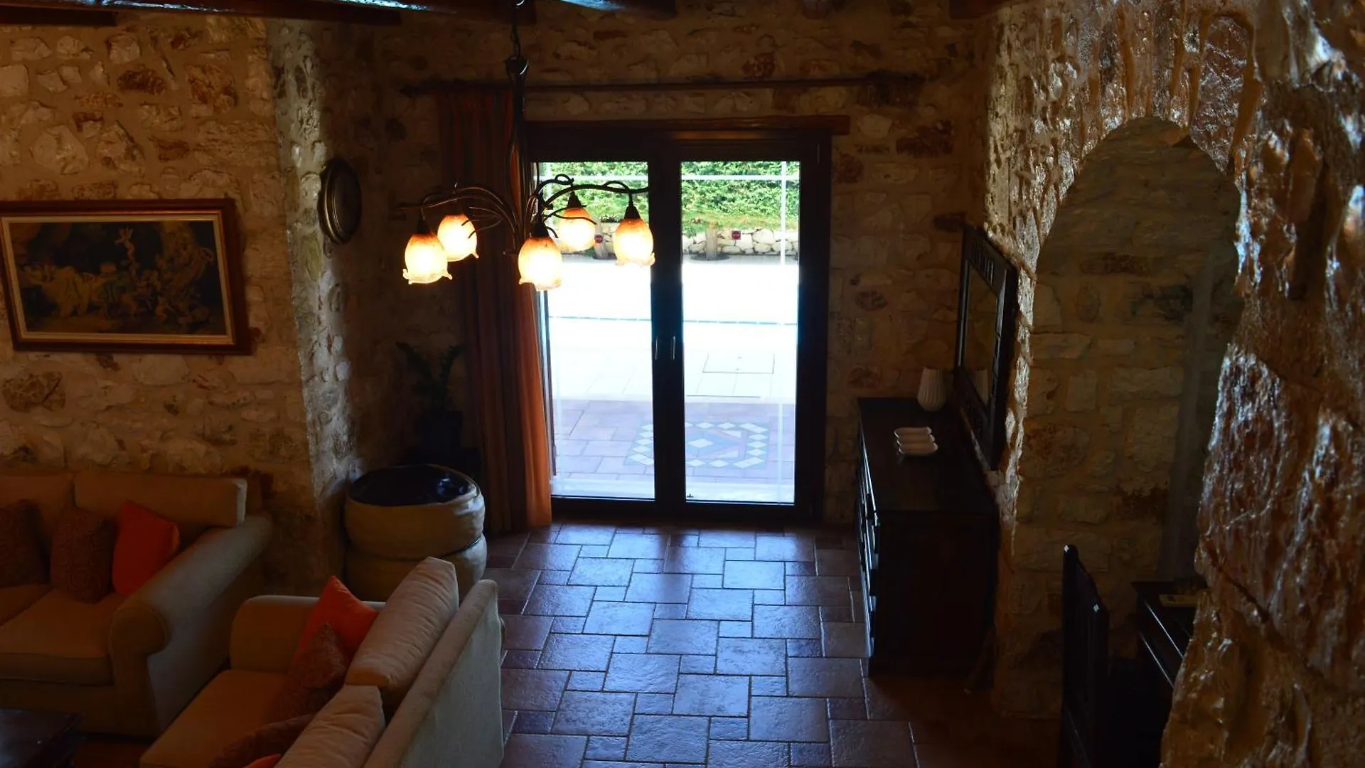Julieta Stone Villa Antipata Antipata (Erisos)